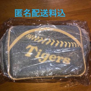 値下げ　阪神タイガース　エナメルバッグ