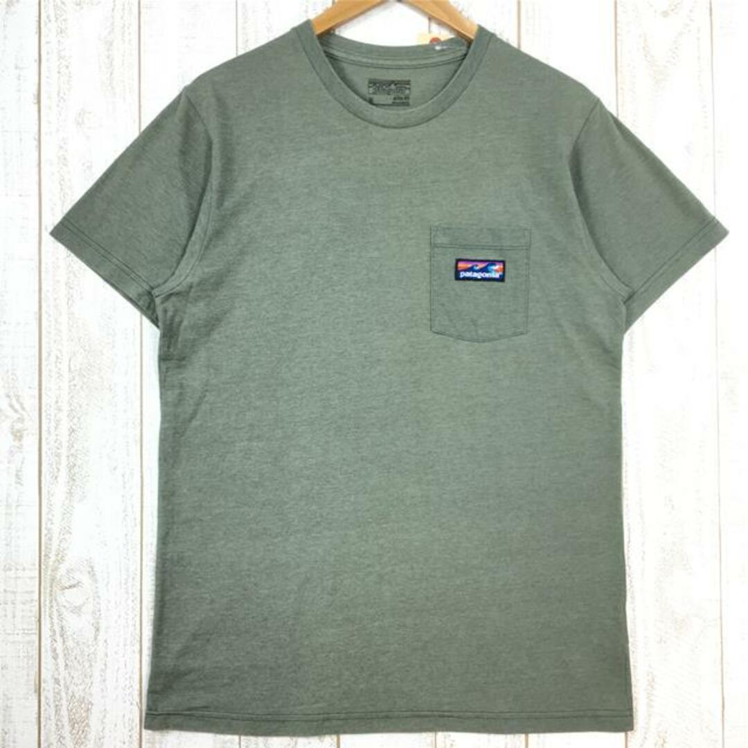 patagonia(パタゴニア)のMENs M パタゴニア ボードショーツ ラベル コットンポリ ポケット Tシャツ Board Short Label Cotton/Poly Pocket T-Shirt 生産終了モデル 入手困難 PATAGONIA 39053 グリーン系 メンズのメンズ その他(その他)の商品写真