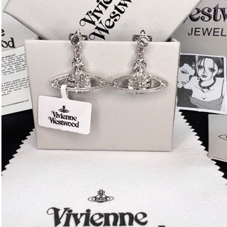 ヴィヴィアンウエストウッド(Vivienne Westwood)のヴィヴィアンウエストウッド　バスレリーフゆらゆらピアス(ピアス)