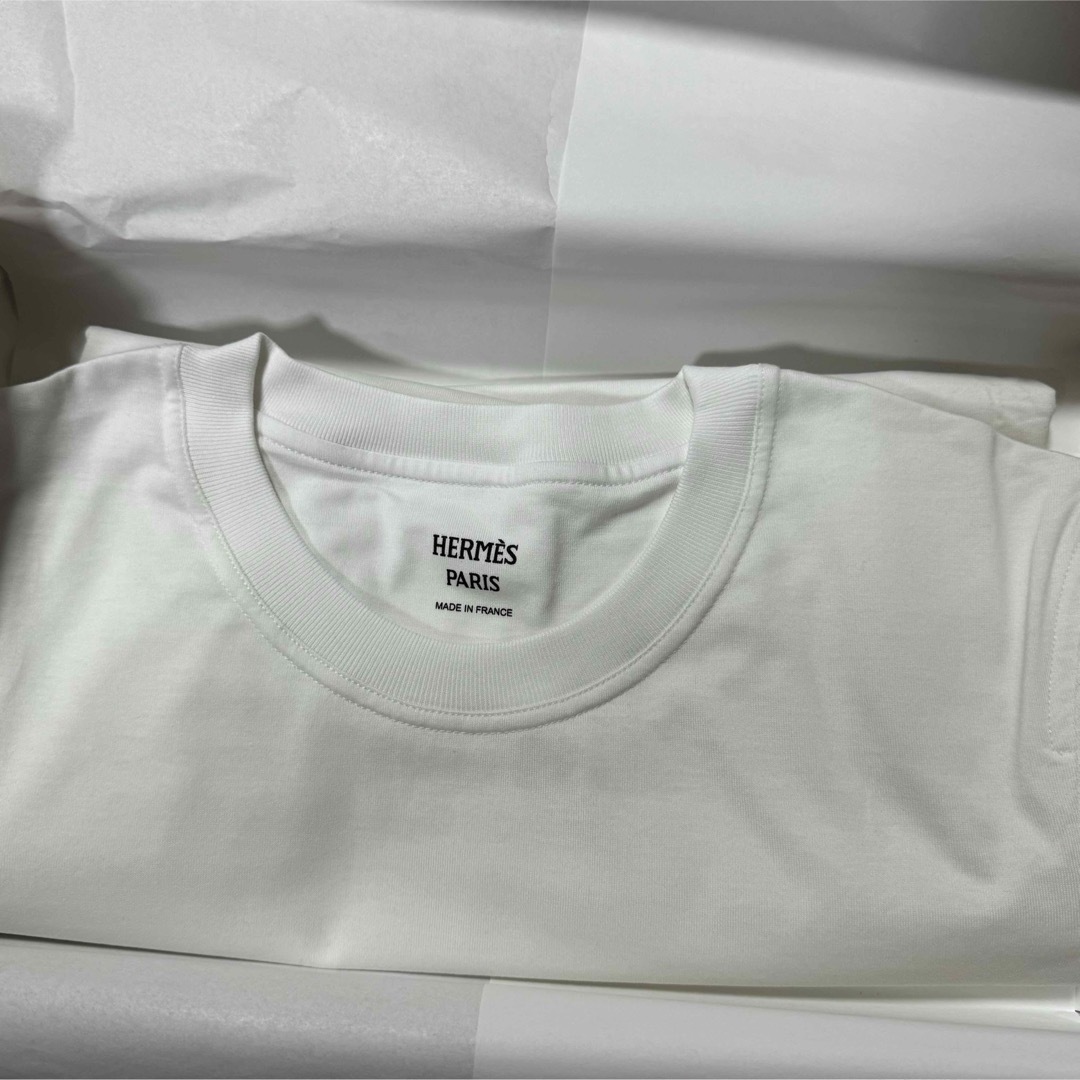 エルメス Tシャツ 刺繍入りポケット 全新未使用 Tシャツ(半袖/袖 エルメス Tシャツ 刺繍入りポケット 全新未使用 Tシャツ(半袖/袖