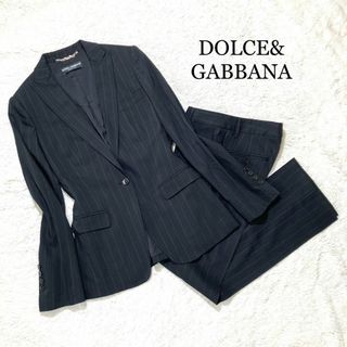 ドルチェアンドガッバーナ(DOLCE&GABBANA)の【未使用級】ドルチェアンドガッバーナ スーツ レディース 黒 ストライプ 38(スーツ)