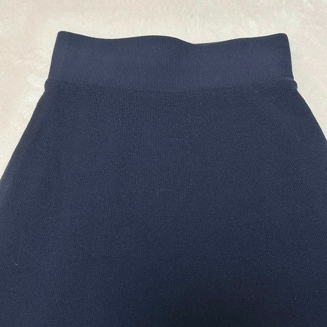 Oblekt(オブレクト)のoblekt フレアニットスカート　ミモレ丈　ウエストゴム　ネイビー　サイズF レディースのスカート(ロングスカート)の商品写真