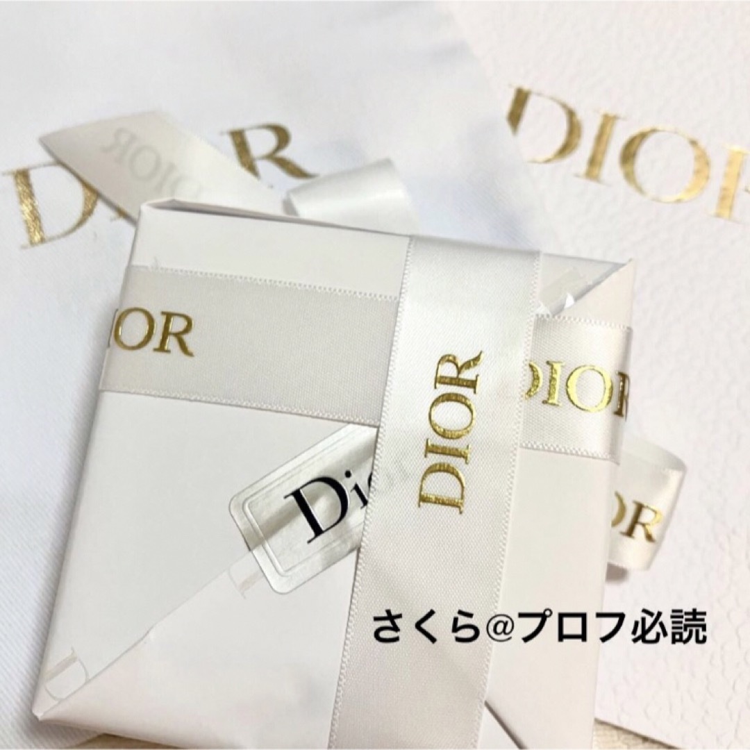 Dior(ディオール)の新品　匿名DIORディオールスキンフォーエヴァー クッションケース　限定ピンク コスメ/美容のベースメイク/化粧品(ファンデーション)の商品写真