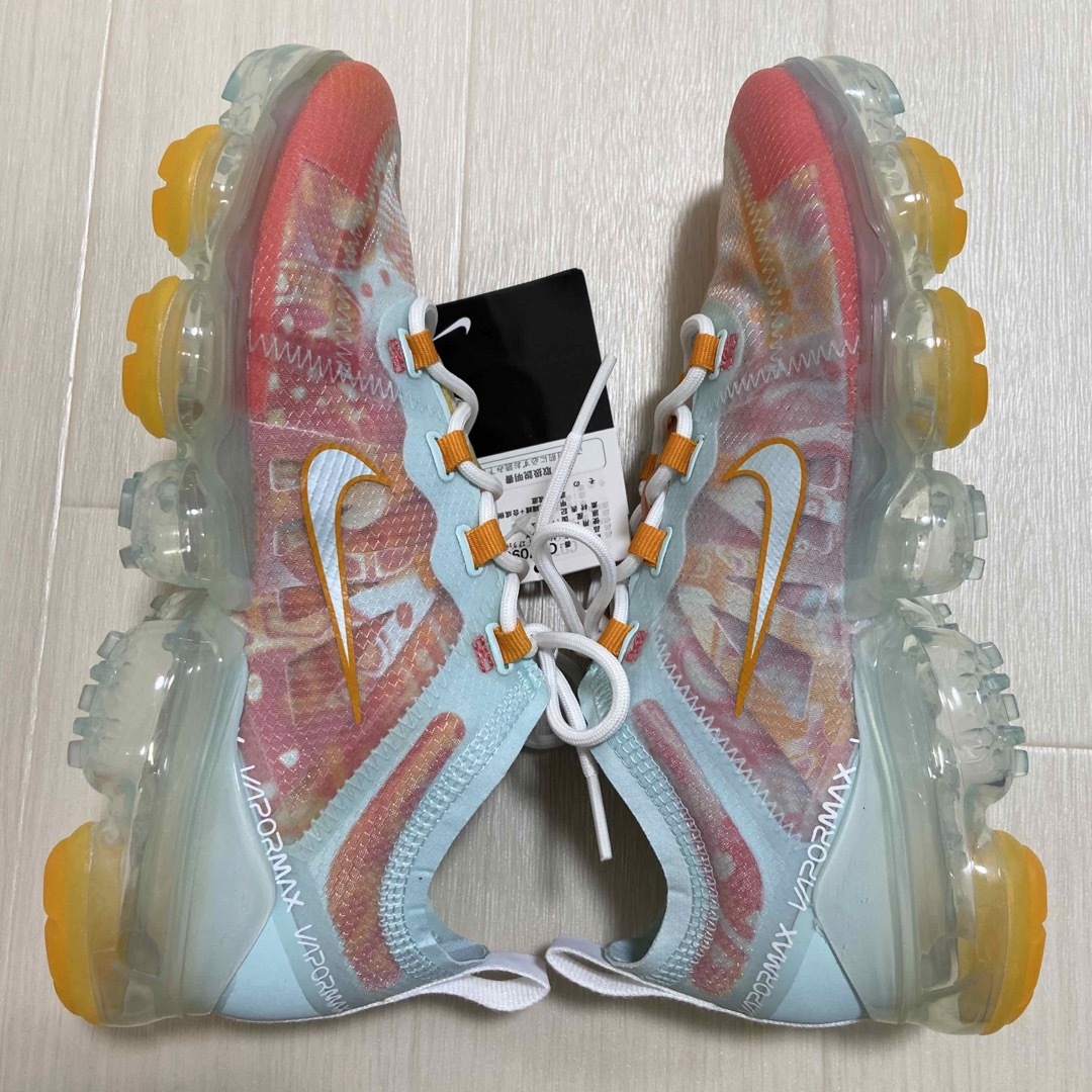 NIKE(ナイキ)の꧁ 新品 超希少 NIKE WMNS AIR VAPORMAX 2019 QS レディースの靴/シューズ(スニーカー)の商品写真