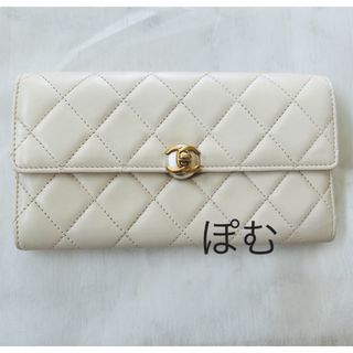 シャネル(CHANEL)のシャネル　マトラッセ　長財布　パール　白(財布)