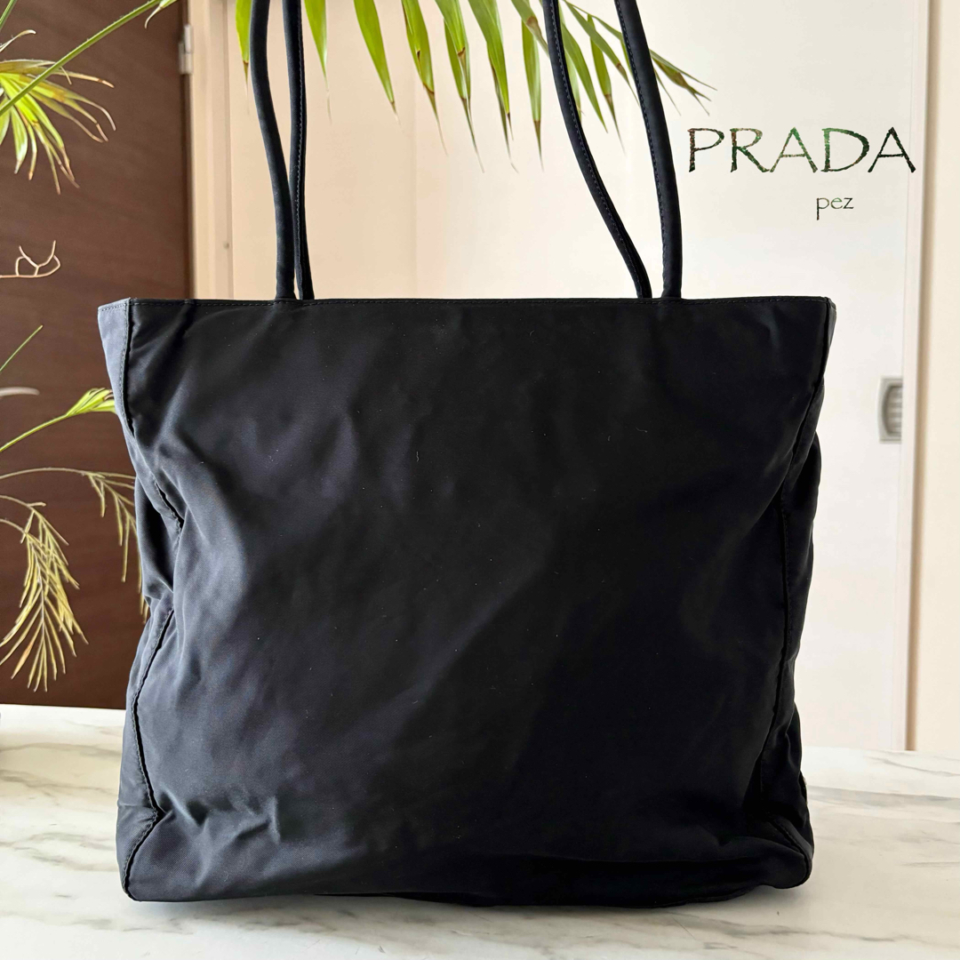PRADA(プラダ)の極美品 PRADA プラダ テスート トートバッグ レディースのバッグ(ショルダーバッグ)の商品写真