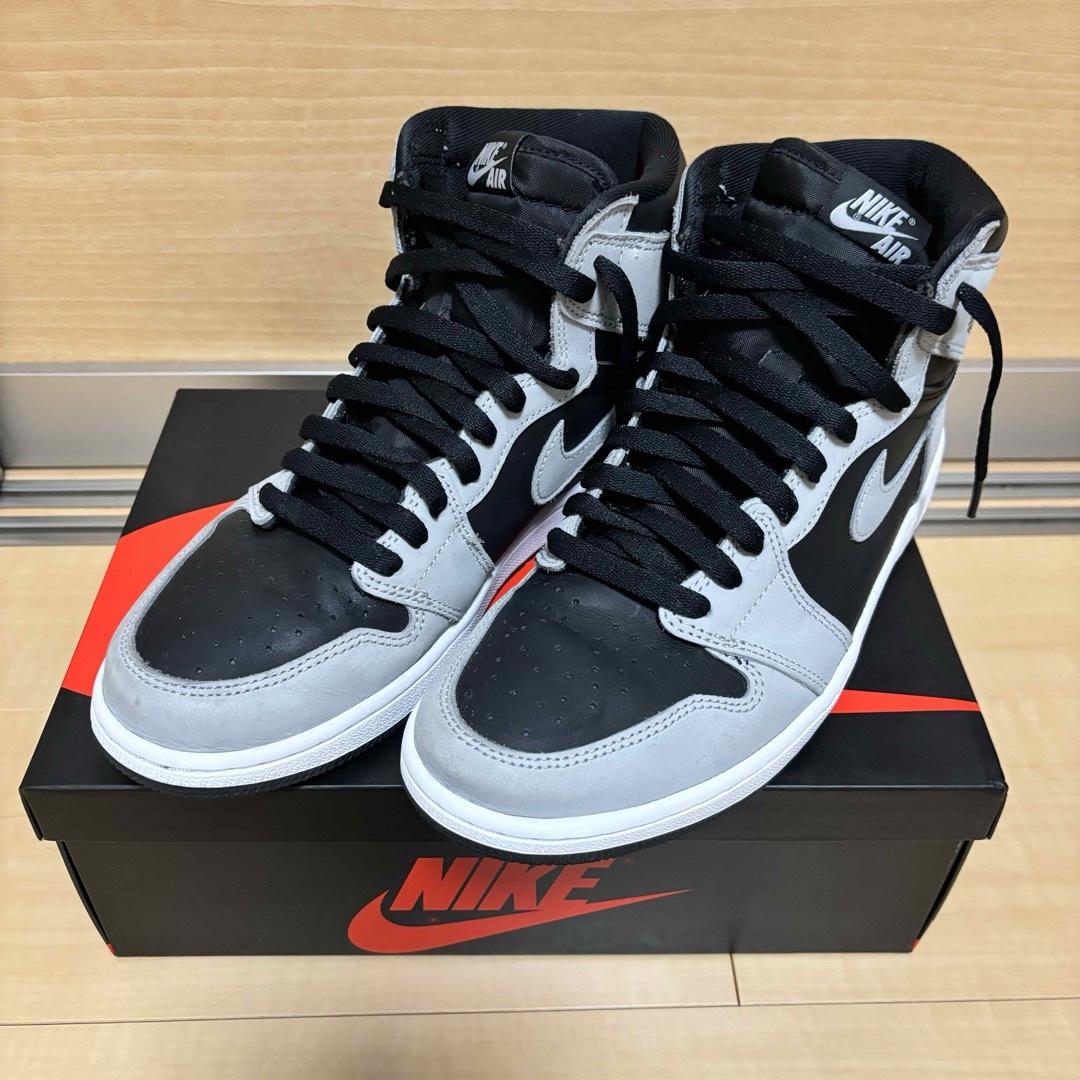 NIKE(ナイキ)のNike Air Jordan 1 High OG シャドー 27.5cm メンズの靴/シューズ(スニーカー)の商品写真