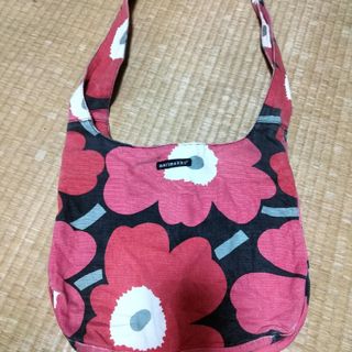 マリメッコ(marimekko)のショルダーバッグ(ショルダーバッグ)