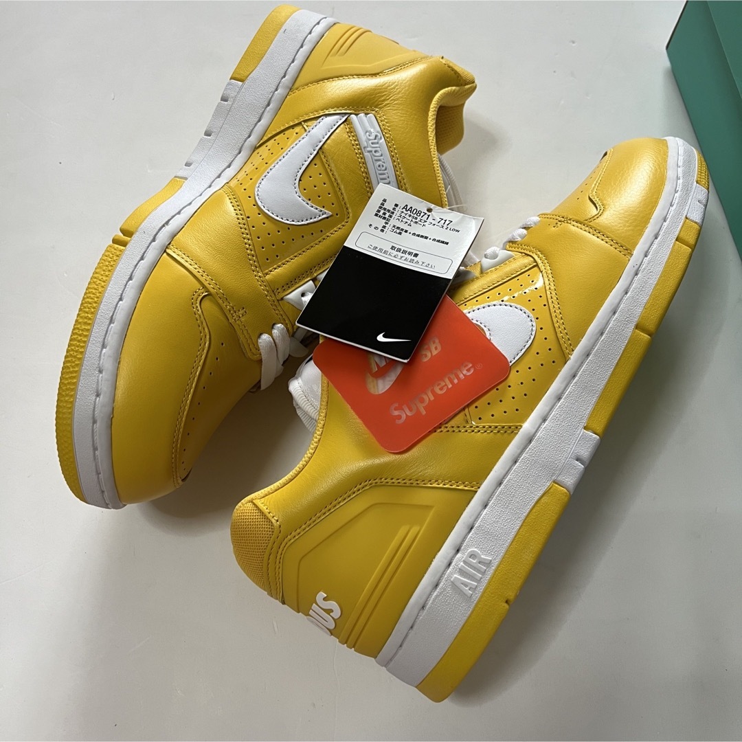 Supreme(シュプリーム)のSupreme × Nike SB Air Force 2 29.5cm 黄色 メンズの靴/シューズ(スニーカー)の商品写真