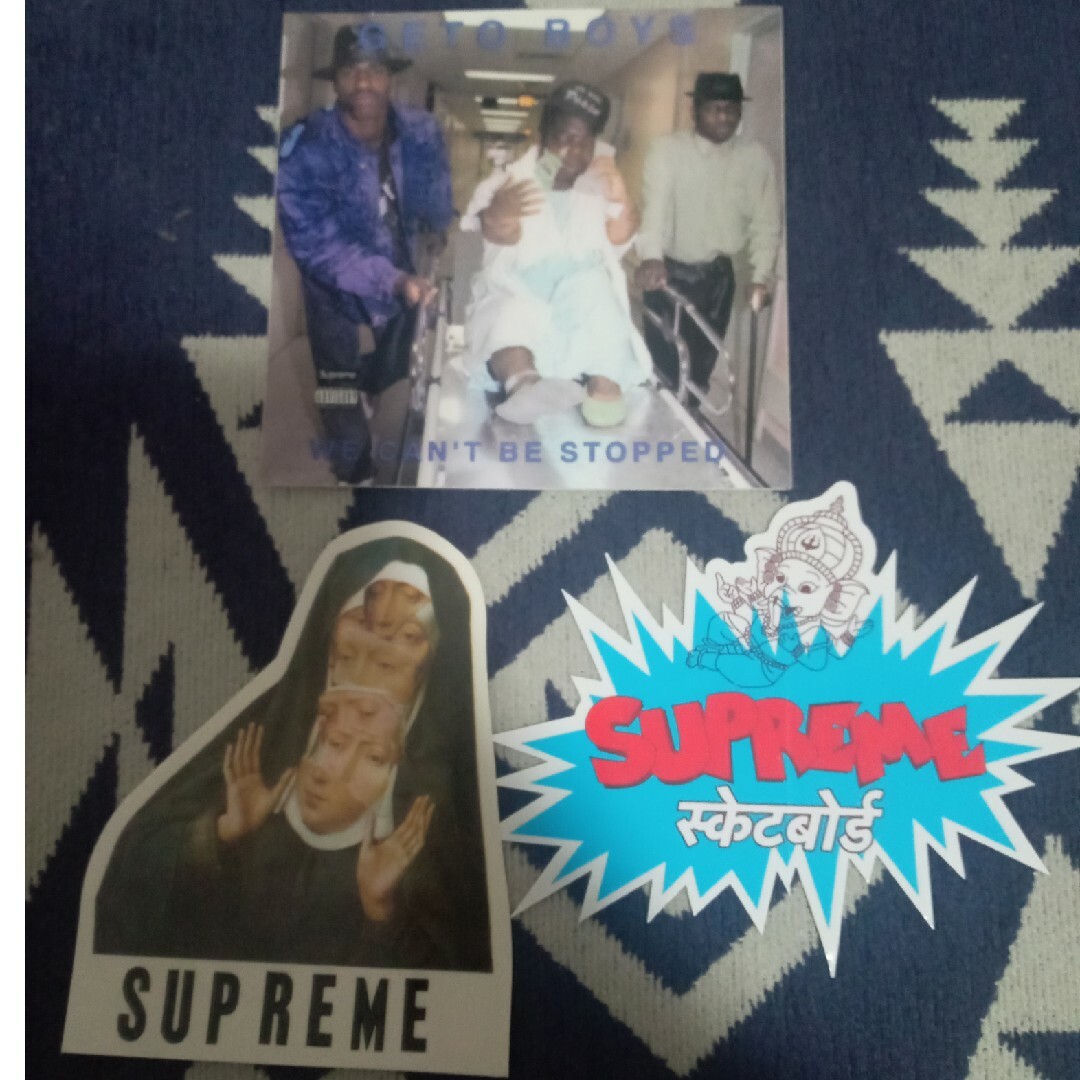 Supreme(シュプリーム)のsupreme シュプリーム　ステッカー3枚セット メンズのファッション小物(その他)の商品写真