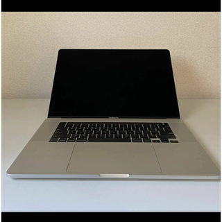 アップル(Apple)のMacBook Pro 16-inc(ノートPC)