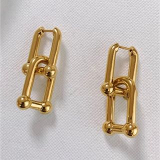 アンスリード(UN3D.)のSquare chain gold pierce No.190(ピアス)