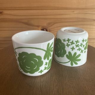 マリメッコ(marimekko)のmarimekkoマリメッコ ラテマグ オンニ oiva onni マグ 2個(食器)