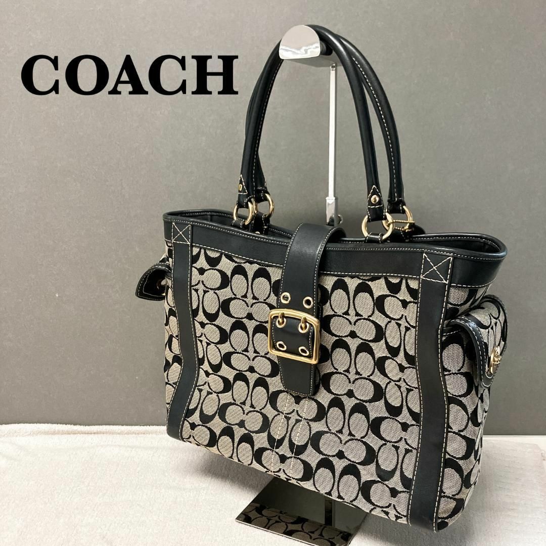 COACH(コーチ)の美品✨COACH コーチハンドバッグトートバッグブラックグレーシグネチャー総柄 レディースのバッグ(トートバッグ)の商品写真