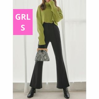 グレイル(GRL)のGRL フロントタックフレアパンツ[k8360t] ブラック S(カジュアルパンツ)