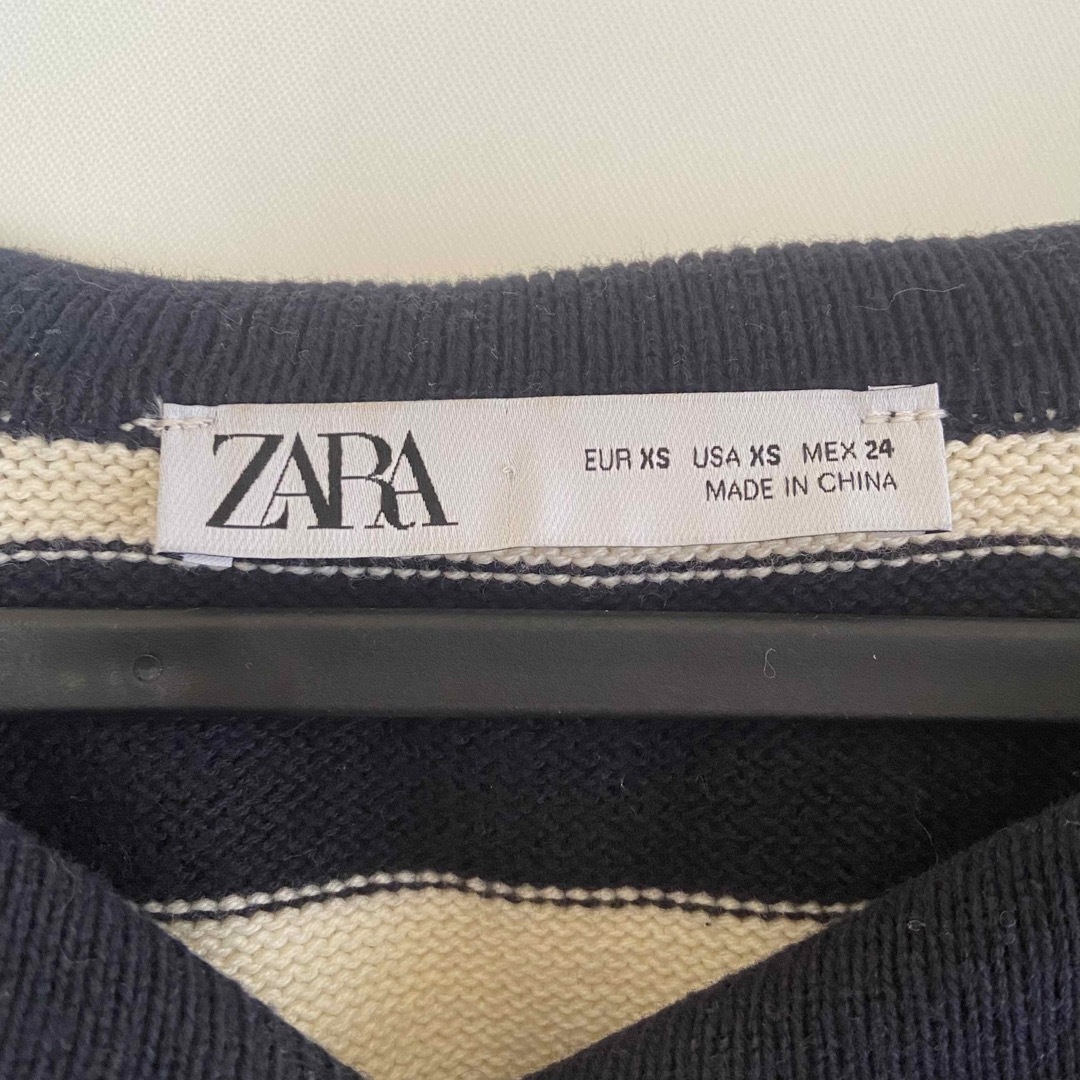 ZARA(ザラ)の【ZARA】ストライプニットセーター NAVY レディースのトップス(ニット/セーター)の商品写真