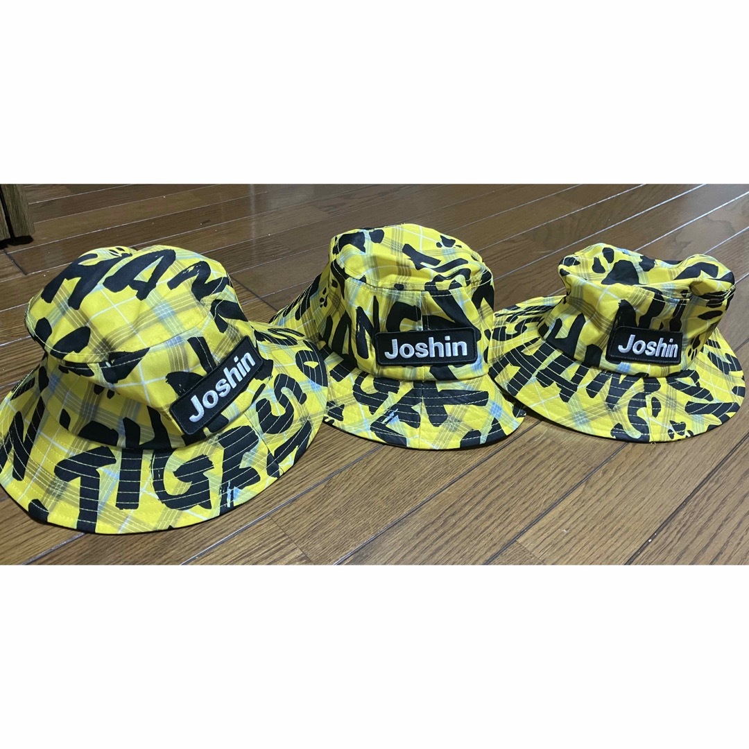 阪神タイガース　ハット　3枚セット　帽子　非売品 スポーツ/アウトドアの野球(応援グッズ)の商品写真