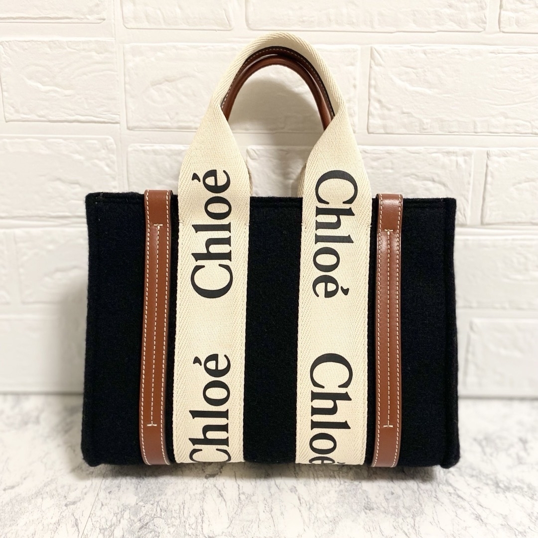 Chloe(クロエ)の【極美品】 クロエ ウッディ スモール トートバッグ ウール ブラック系 レディースのバッグ(ハンドバッグ)の商品写真