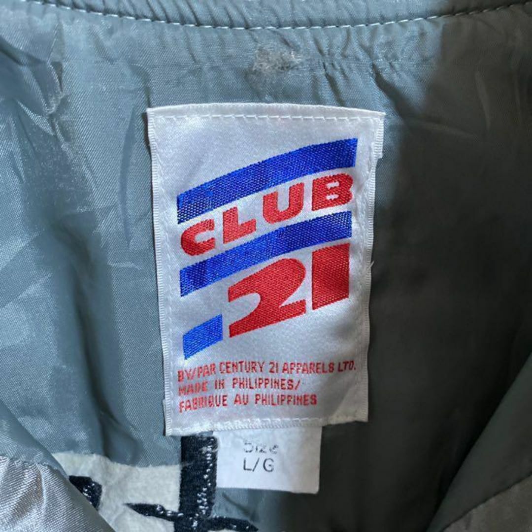 シルバー 派手 スタジャン ナイロンブルゾン USA古着 刺繍 ジャケット 銀 メンズのジャケット/アウター(スタジャン)の商品写真