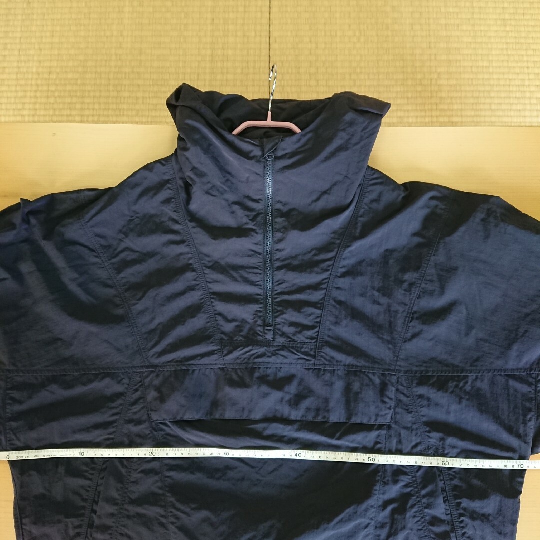 GU(ジーユー)のGU オーバーサイズアノラックパーカ XL メンズのジャケット/アウター(ナイロンジャケット)の商品写真