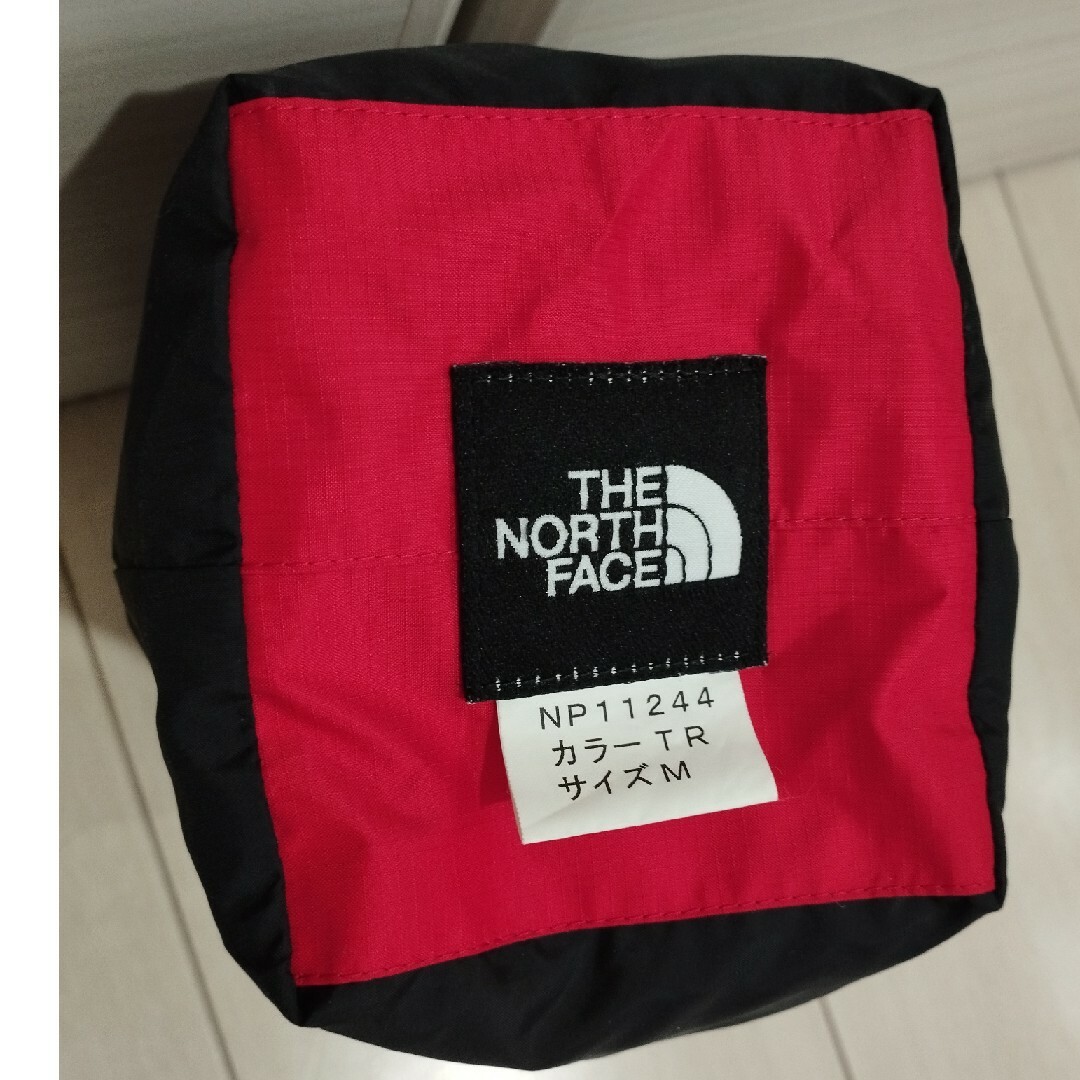 THE NORTH FACE(ザノースフェイス)のノースフェイス　レインテックス　上下セット　レインウェア　M　赤　レッド メンズのパンツ(その他)の商品写真