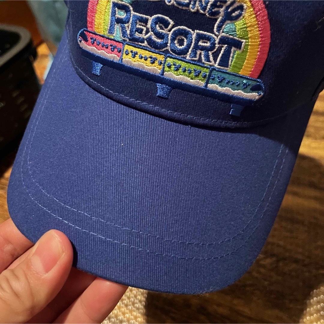 Disney(ディズニー)のbaiya東京ディズニーリゾート新品キャップ青刺繍リゾートラインモノレール帽子 レディースの帽子(キャップ)の商品写真