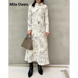 Mila Owen - 未使用級 ミラオーウェン ハイネック ナローフレアワンピース 花柄 ボタニカル