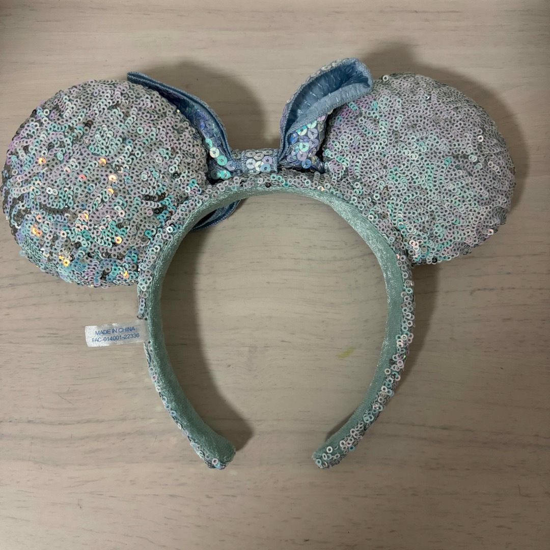 Disney(ディズニー)のディズニー カチューシャ レディースのヘアアクセサリー(カチューシャ)の商品写真