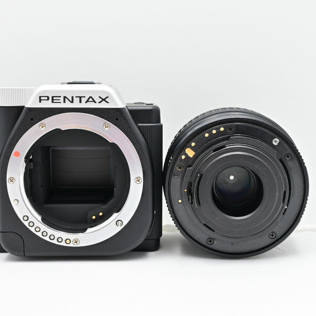 PENTAX ミラーレス一眼カメラ K-01ダブルズームレンズキット ブラック スマホ/家電/カメラのカメラ(ミラーレス一眼)の商品写真