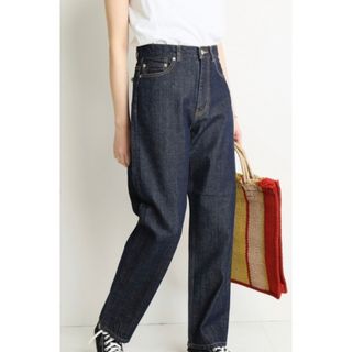 LE DENIM ストレートデニムパンツ