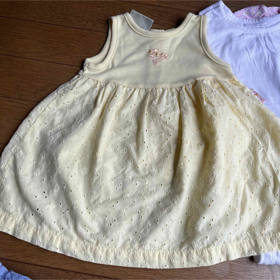 babyGAP(ベビーギャップ)のbaiya80女の子春夏ロンパースワンピースノースリーブまとめ売りベビーキッズ キッズ/ベビー/マタニティのベビー服(~85cm)(ロンパース)の商品写真