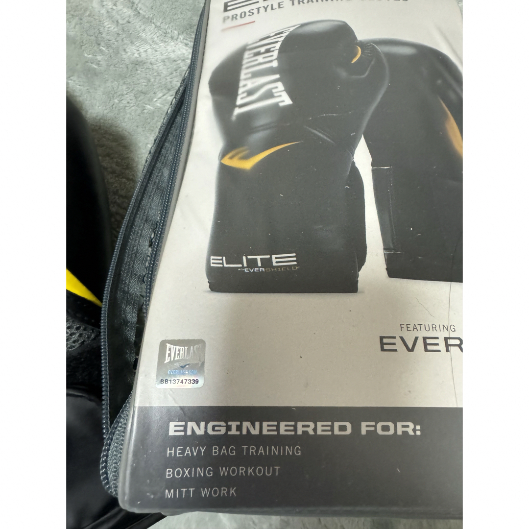 EVERLAST(エバーラスト)のEVERLAST ELITE PROSTYLE TRAINING GLOVES スポーツ/アウトドアのスポーツ/アウトドア その他(ボクシング)の商品写真