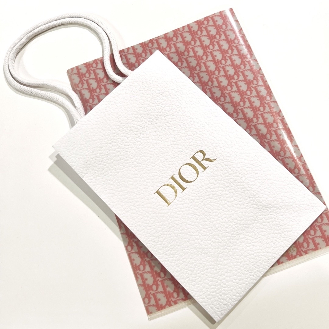 Dior(ディオール)の🤍ディオール💛新品未使用✨ショッパー💖 コスメ/美容のコスメ/美容 その他(その他)の商品写真