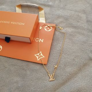 ルイヴィトン(LOUIS VUITTON)のLOUIS VUITTON／ネックレス LVロゴ アイコニック ストラス(ネックレス)