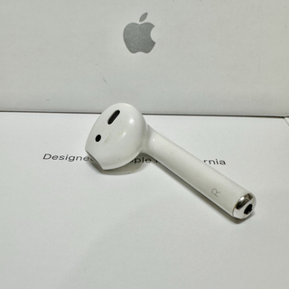 アップル(Apple)のAirPods 第一世代右耳　R正規品　Apple エアーポッズ　右耳(ヘッドフォン/イヤフォン)