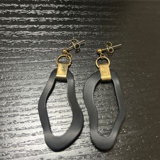 格安ピアス(ピアス)