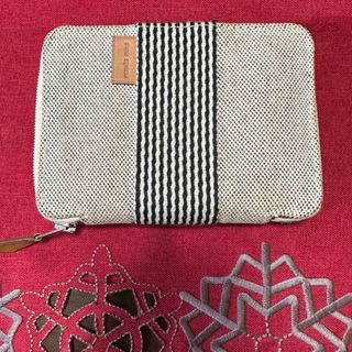 エルメス(Hermes)のHERMES ニューフールトゥパース 折り財布 ラウンドジップ(財布)