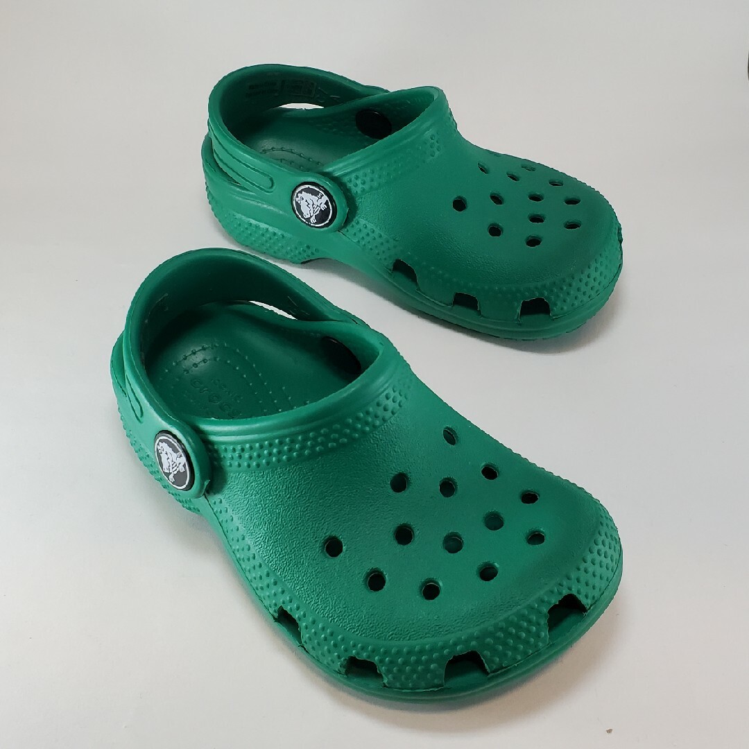 crocs(クロックス)のcrocs クロックス 15cm キッズ/ベビー/マタニティのキッズ靴/シューズ(15cm~)(サンダル)の商品写真