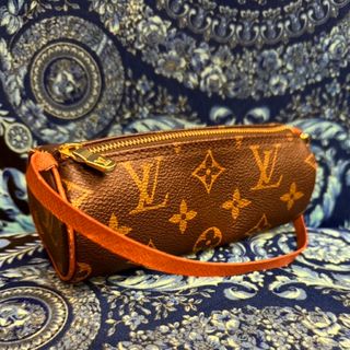 ルイヴィトン(LOUIS VUITTON)の美品　旧型　LOUIS VUITTON パピヨン付属ポーチ　ルイヴィトン(ポーチ)