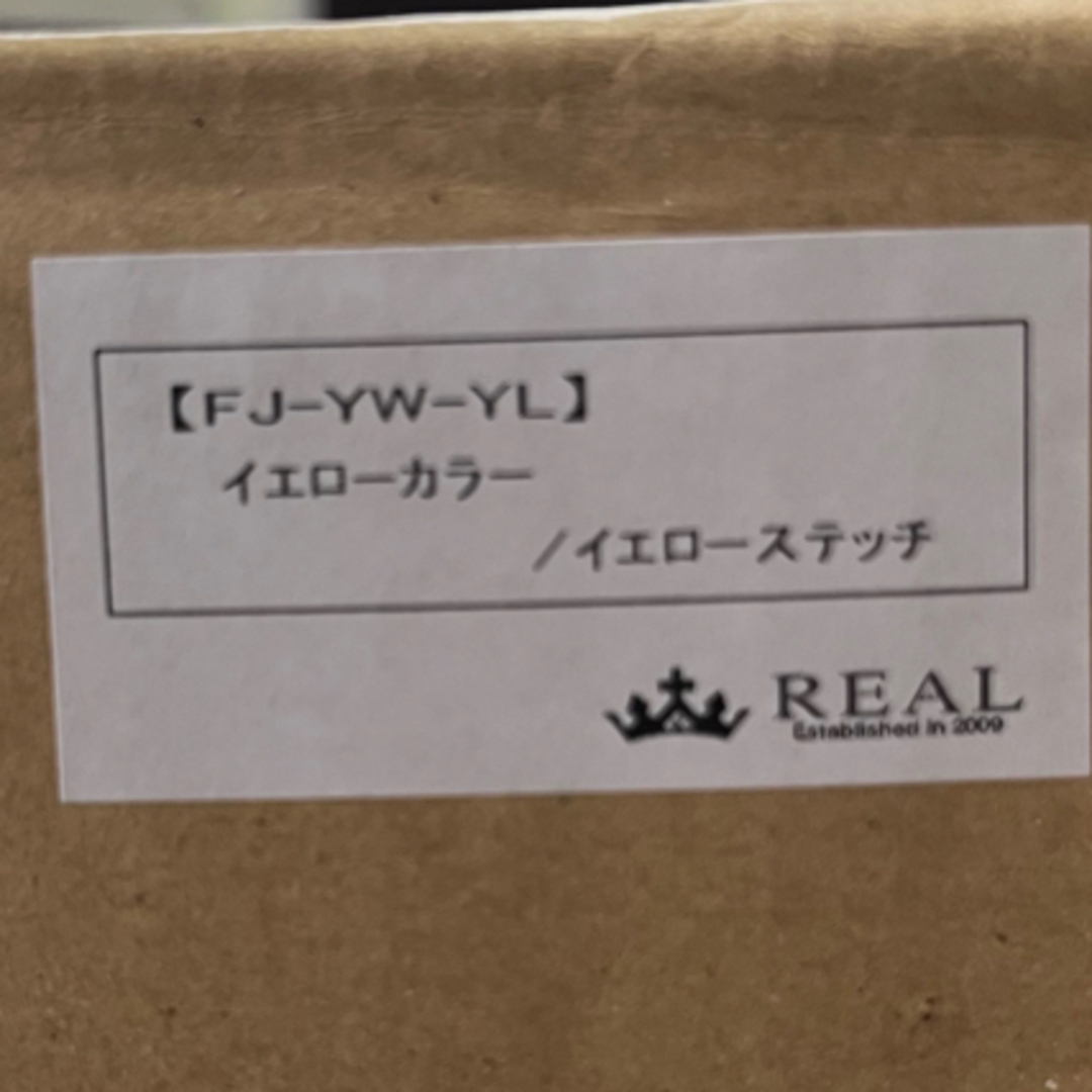 REAL(リアル)の【極美品】REALトヨタ FJクルーザー用ハンドル  FJ-YW-YL 自動車/バイクの自動車(車種別パーツ)の商品写真