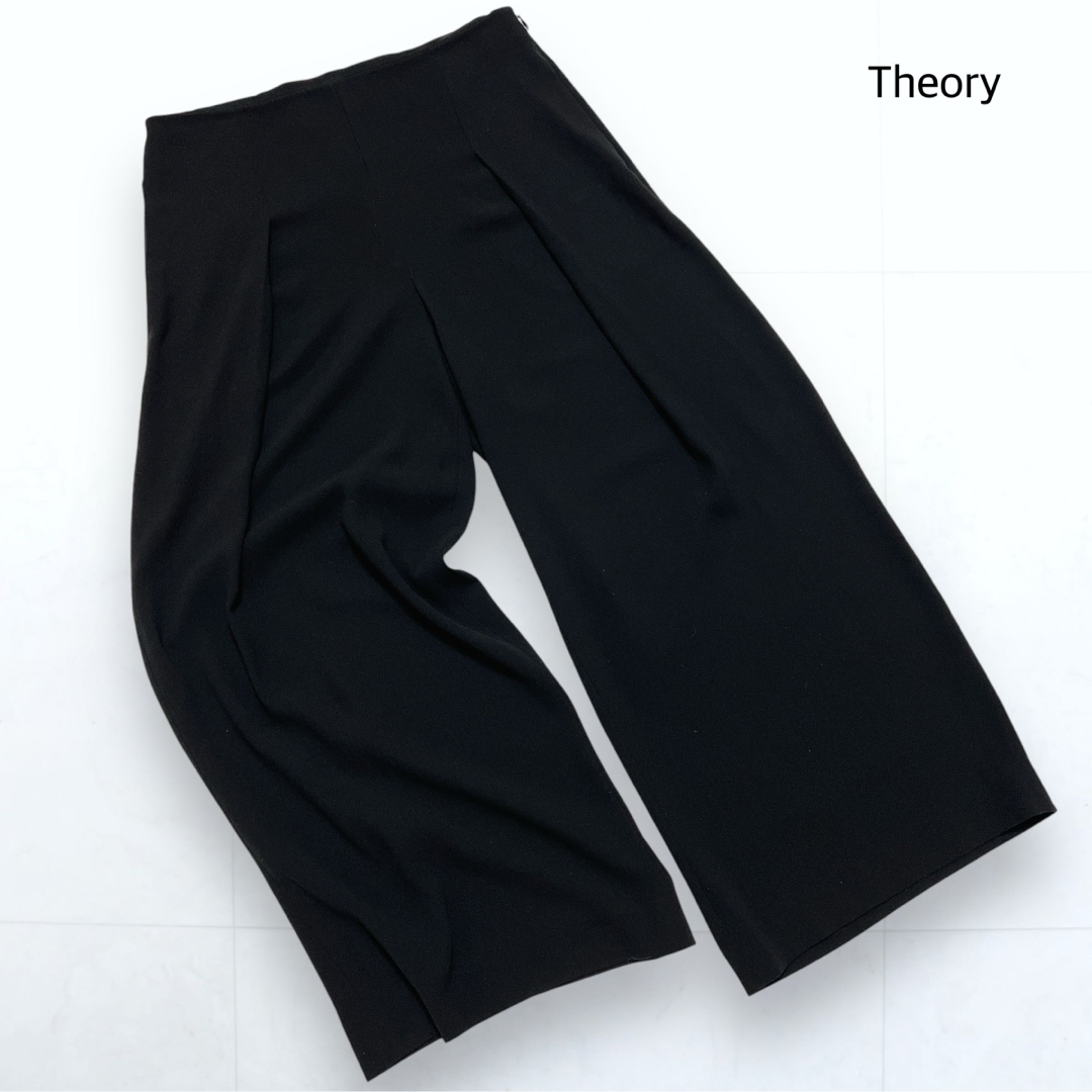 theory(セオリー)の美品＊Theory タック ワイドパンツ とろみ ストレッチ キレイめ 黒 2 レディースのパンツ(カジュアルパンツ)の商品写真