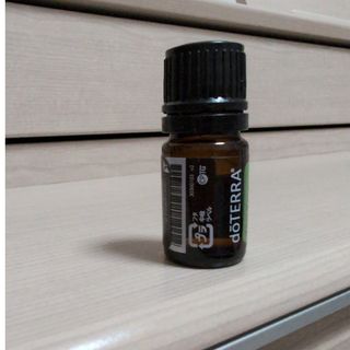 ドテラ(doTERRA)のdoTERRA　ティーツリー(エッセンシャルオイル（精油）)