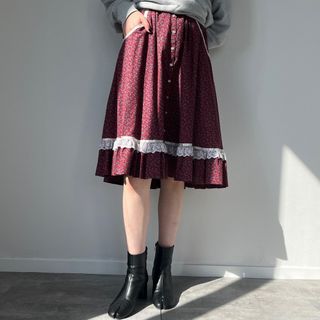 ガニーサックス(GUNNE SAX)の古着 70年代 ガンネサックス GUNNE SAX Jessica 花柄 前開き コットン ハーフ丈 フレアスカート USA製 レディースS ヴィンテージ /evb004447(ひざ丈スカート)