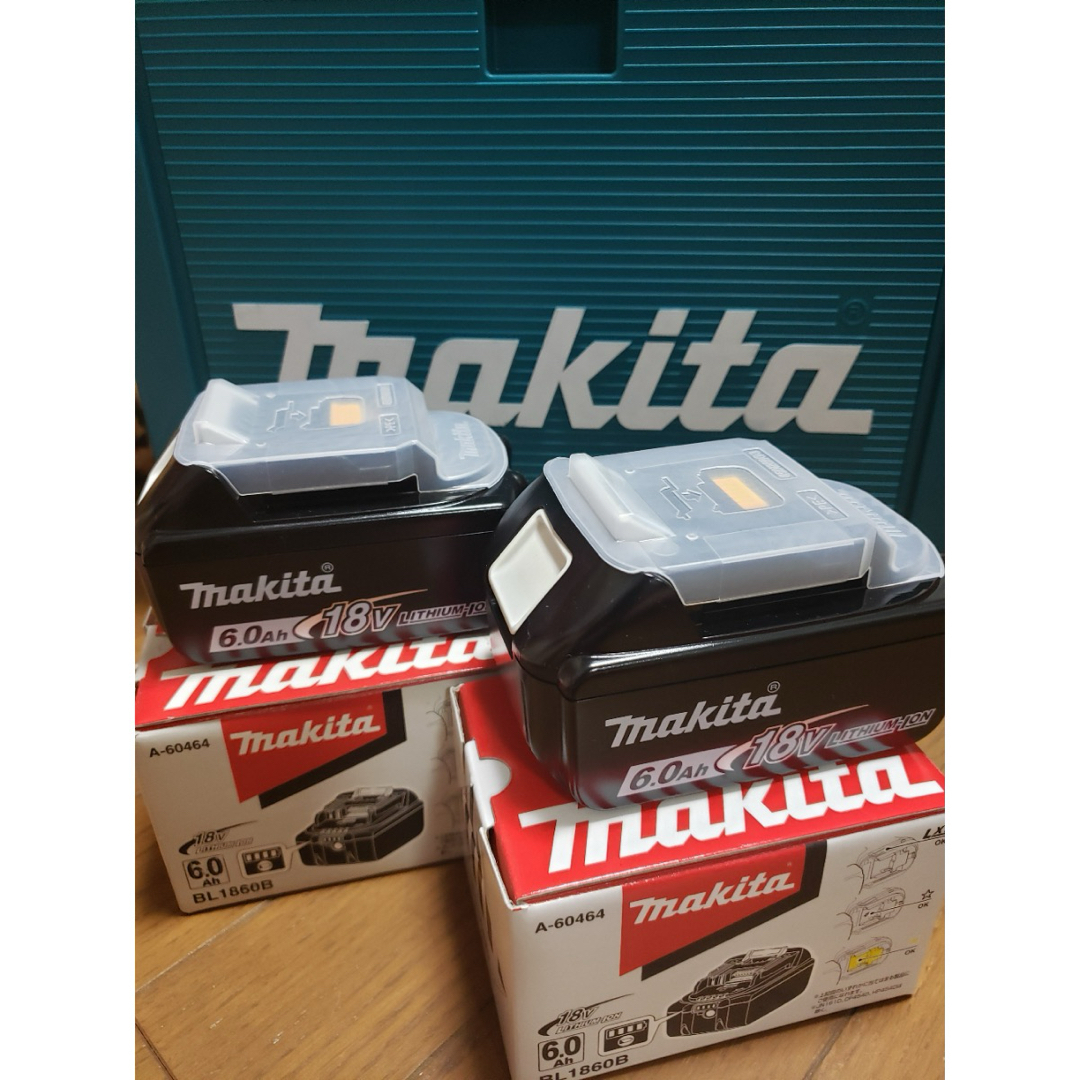 Makita(マキタ)の純正　マキタ　リチウムイオンバッテリー2個　18V　6.0Ah　BL1860B スポーツ/アウトドアの自転車(工具/メンテナンス)の商品写真