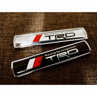 【新製品】高品質 TRD SPORTS エンブレム M（2種類）※1個(車外アクセサリ)