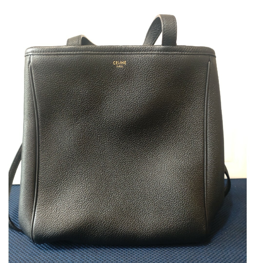 celine(セリーヌ)の正規品 CELINE スモールフォールドカバ ブラック オールドセリーヌ レディースのバッグ(トートバッグ)の商品写真