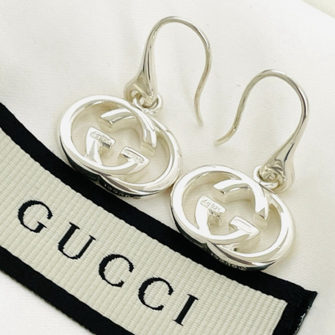 新製品情報も満載 GUCCI 片耳用 インターロッキングフックピアス 925 新製品情報も満載 GUCCI 片耳用 インターロッキングフックピアス 925