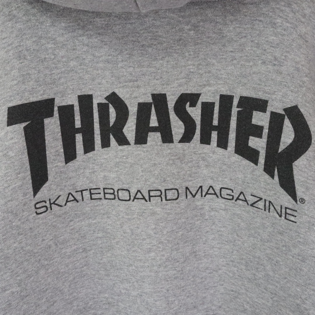 THRASHER(スラッシャー)の【バックロゴ】スラッシャー／パーカー　刺繍ロゴ　ビッグロゴ　裏起毛　ストリート メンズのトップス(パーカー)の商品写真