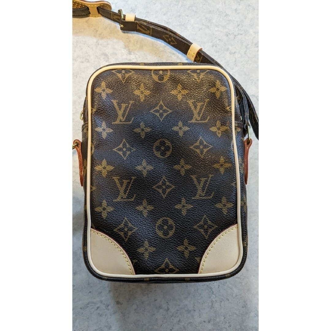 LOUIS VUITTON(ルイヴィトン)の【5/4で出品終了】【ほぼ未使用】ルイヴィトン　アマゾン　ショルダーバッグ レディースのバッグ(ショルダーバッグ)の商品写真