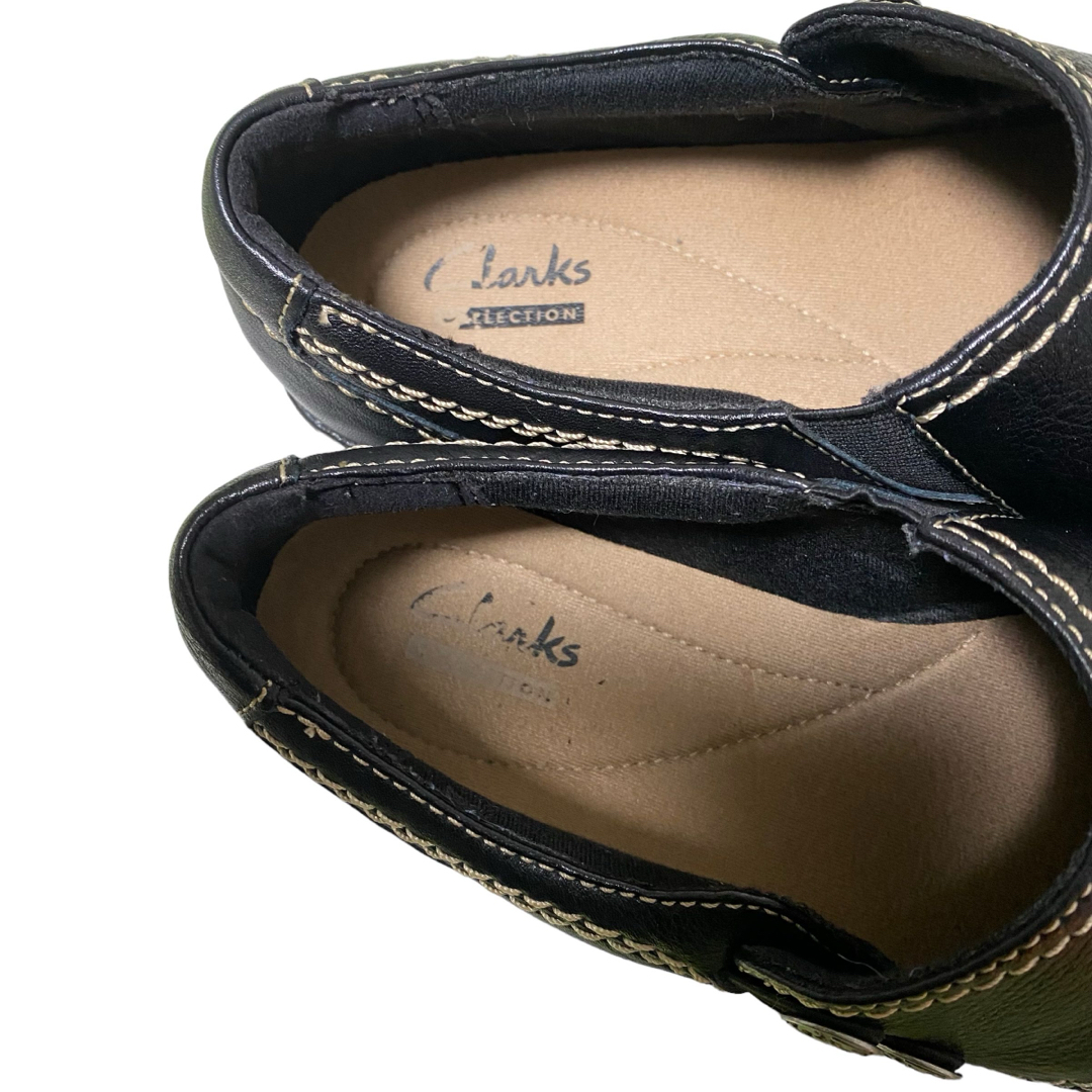 Clarks(クラークス)のClarks クラークス　レザーシューズ　プレーントゥ　黒　サイドゴア　24.5 レディースの靴/シューズ(ローファー/革靴)の商品写真